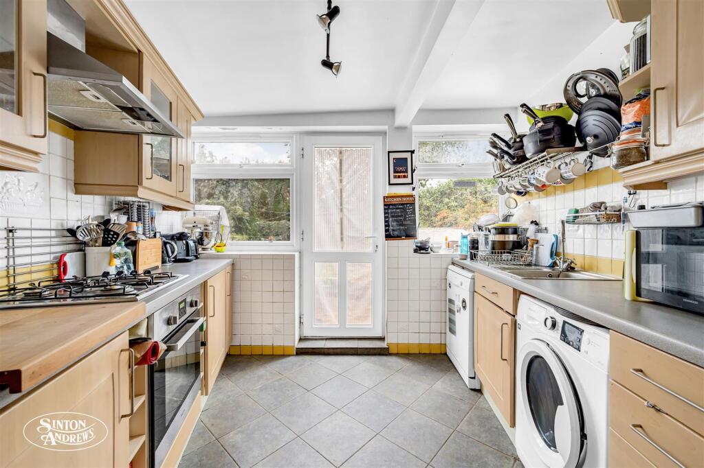 1 Coningsby Cottages-6.jpg