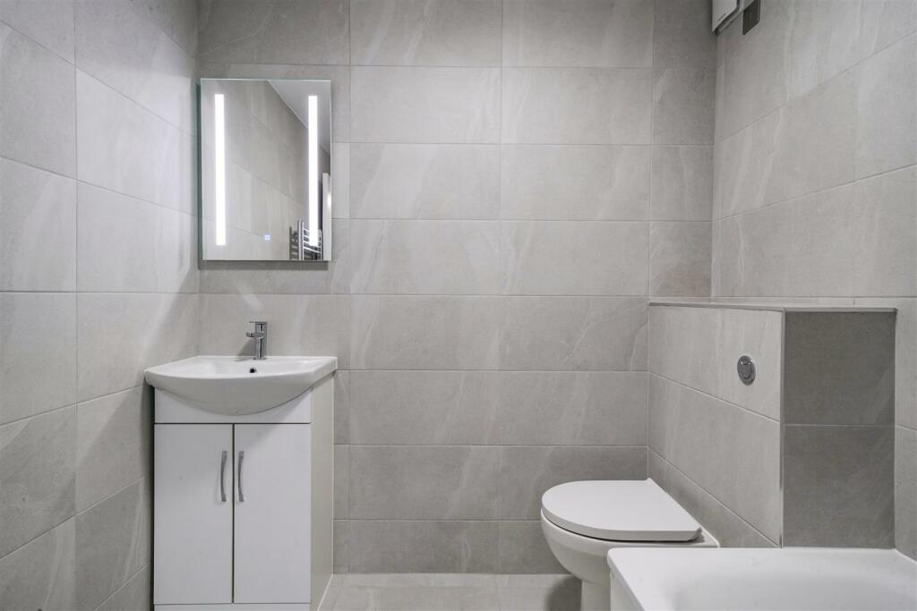 4 Hawarden Hill - XvGbx5qfU9AYkaQ3B8ab.jpg