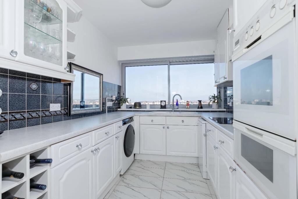 Victoria Court_12.jpg