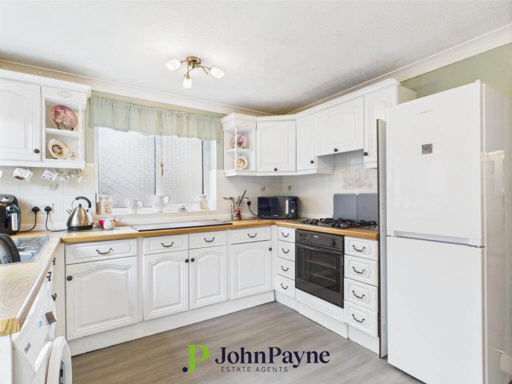 Fitted Kitchen