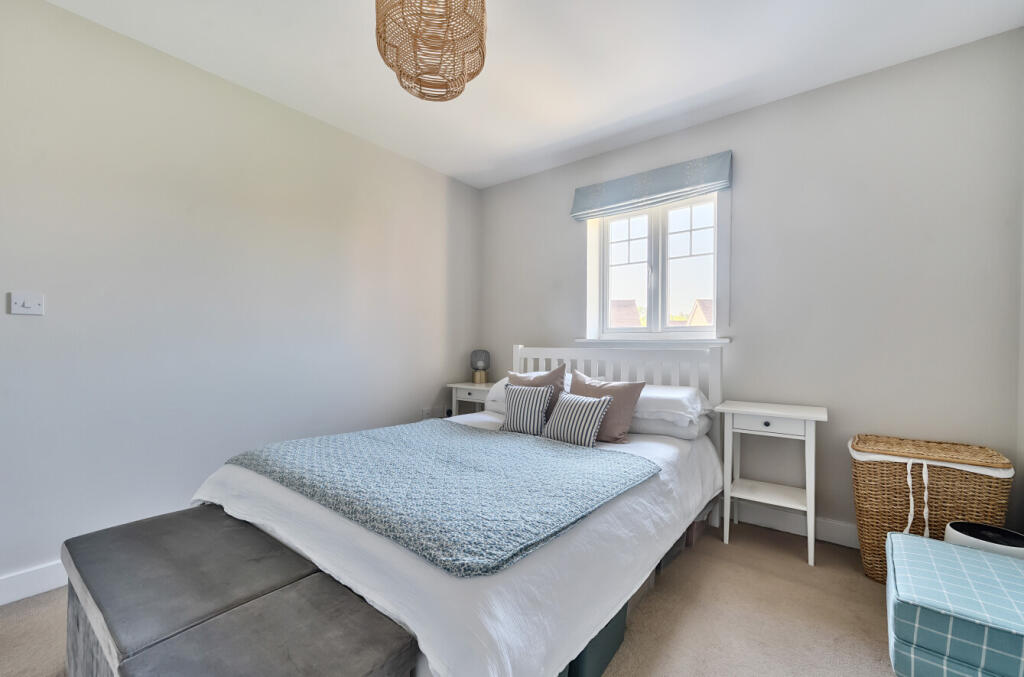 1293583-6-682773a...