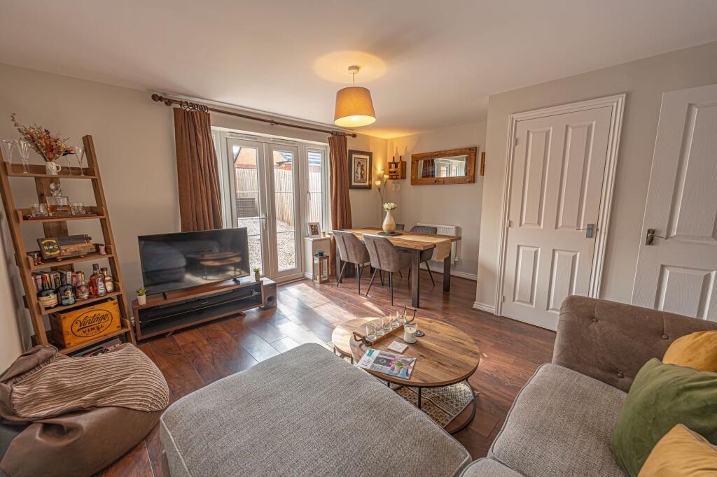 Living / Dining room