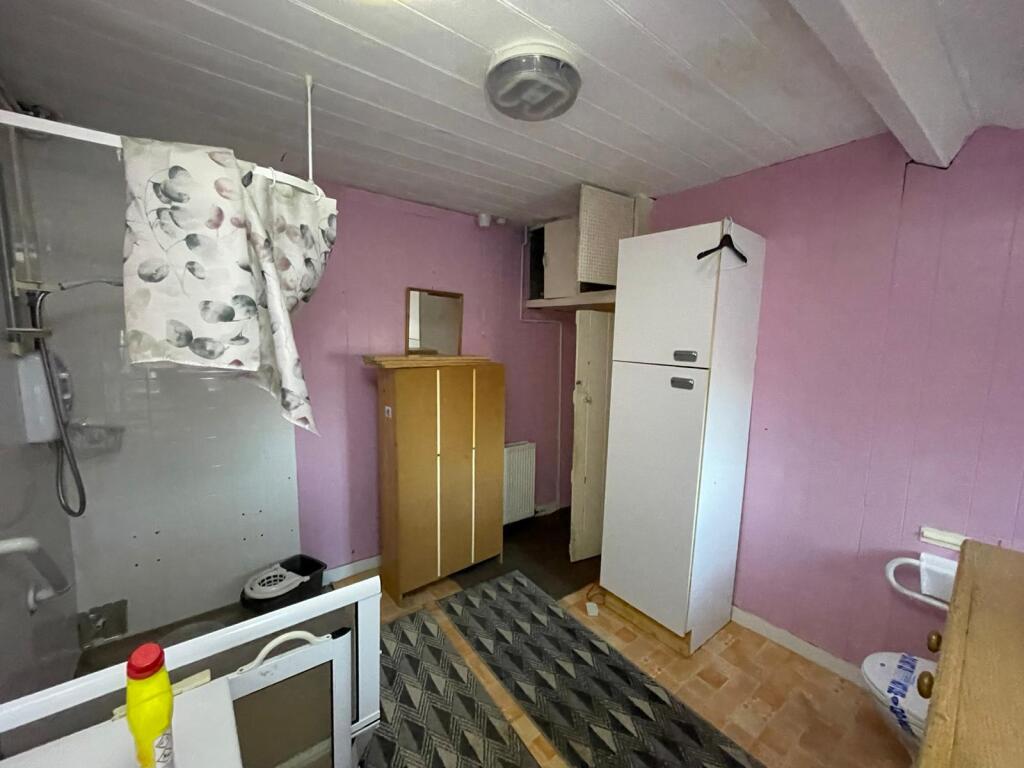 Bathroom T202512161234.jpg