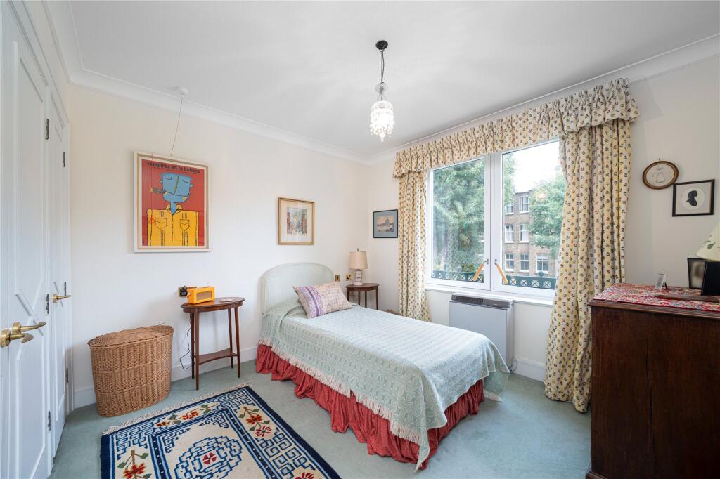 Principal Bedroom