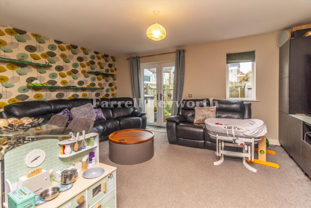 Lounge Diner image 2