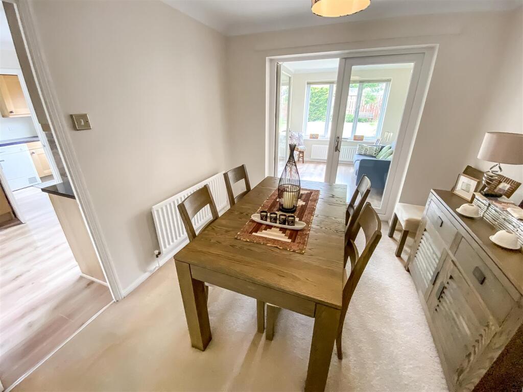 Dining Room.jpg