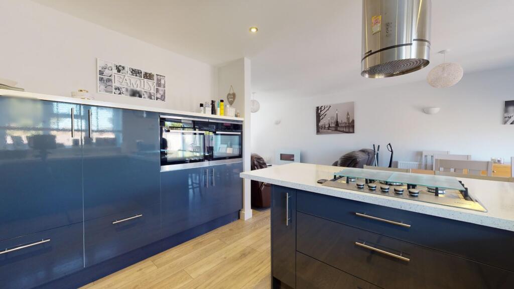 general 18205517_131