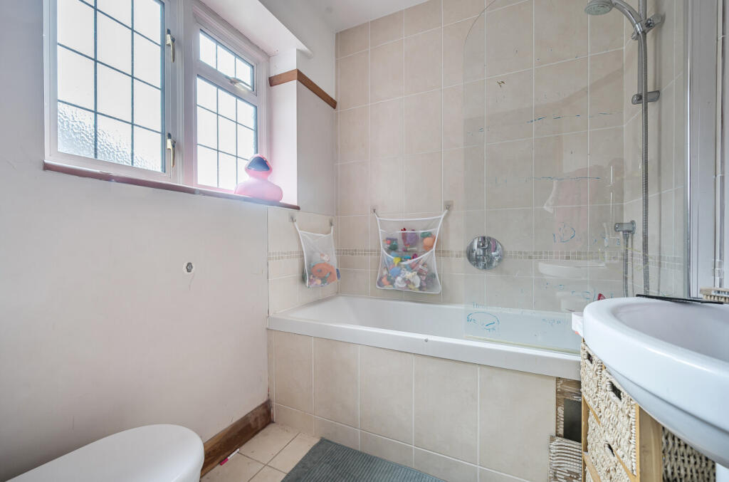 1341014-15-68ada1...