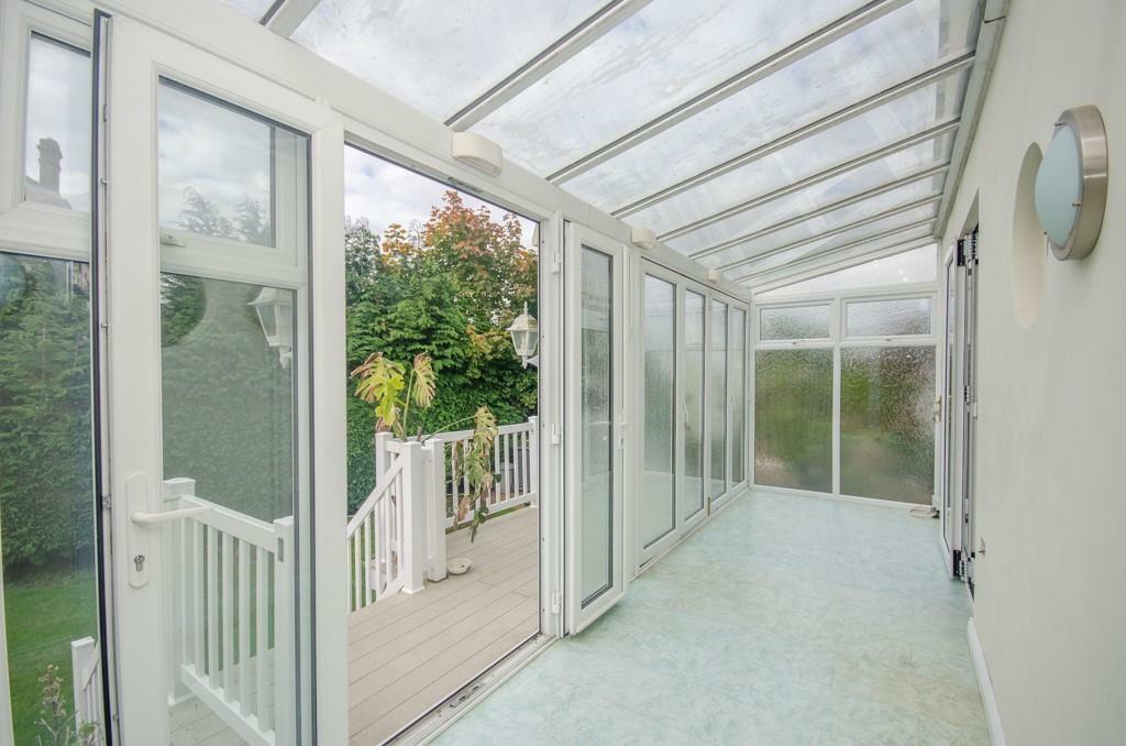 Conservatory pic 2.jpg