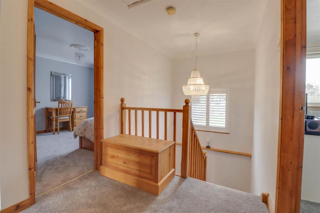 43 LINDON ROAD INSIDE-10.jpg