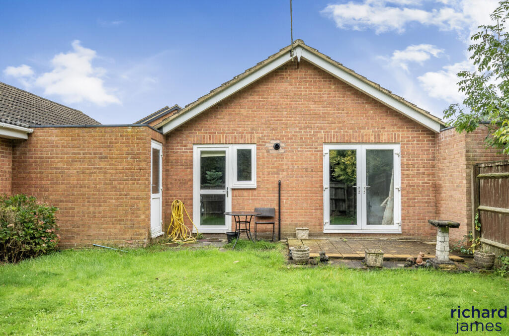 d3a7fa37-cf44-44b...