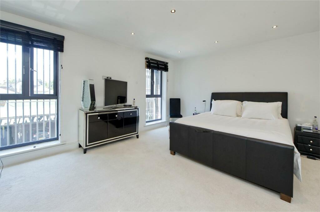 penthouse, townhouse@150a goldhawk road5203.jpg