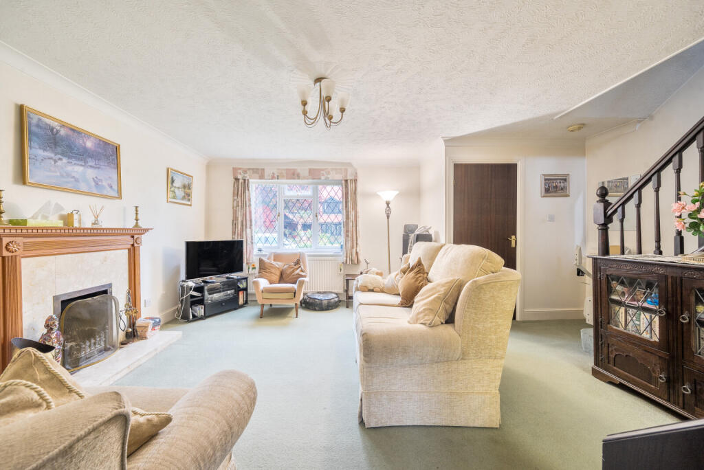 1364043-21-68e8d3...