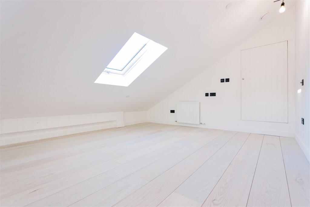 MB_visit 8_fonthill mews_8_19.jpg