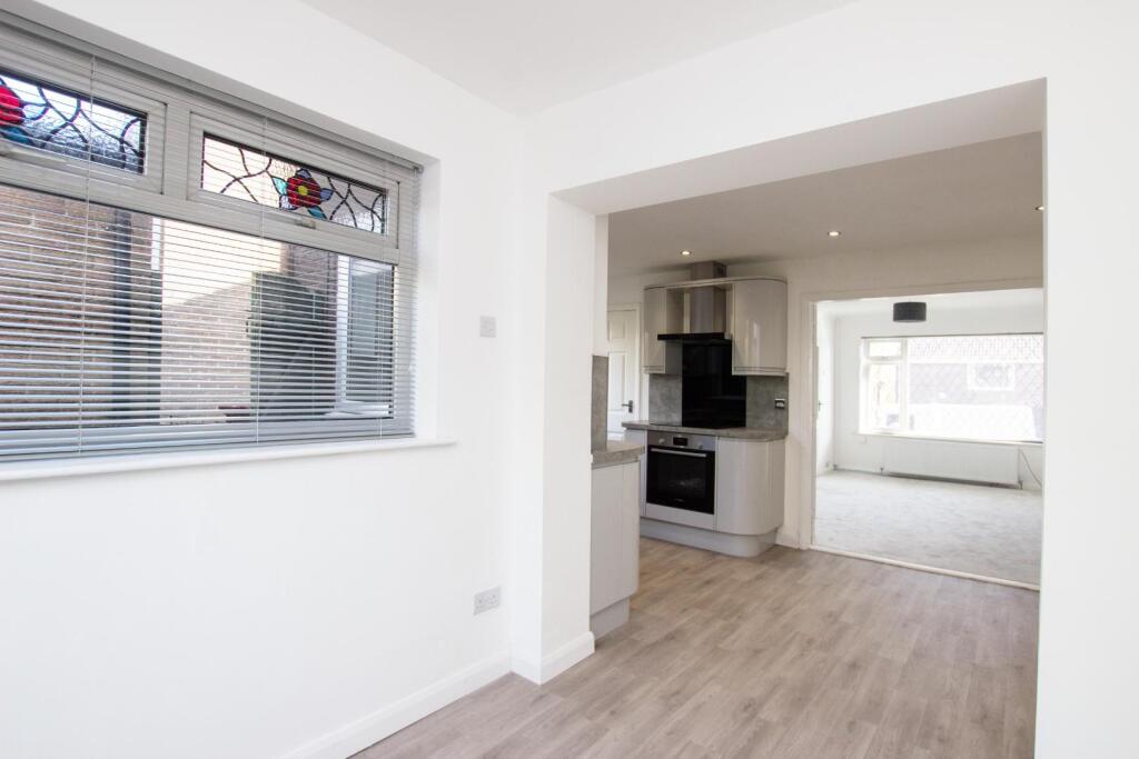 East Park Avenue (31).jpg