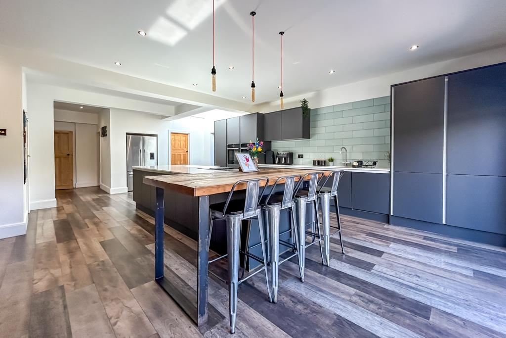 Kitchen/Family Room
