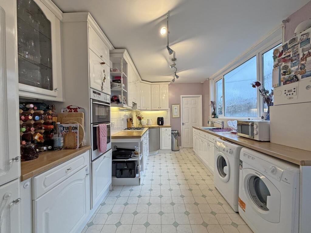 Ocean Street 23 - Kitchen Front.jpg