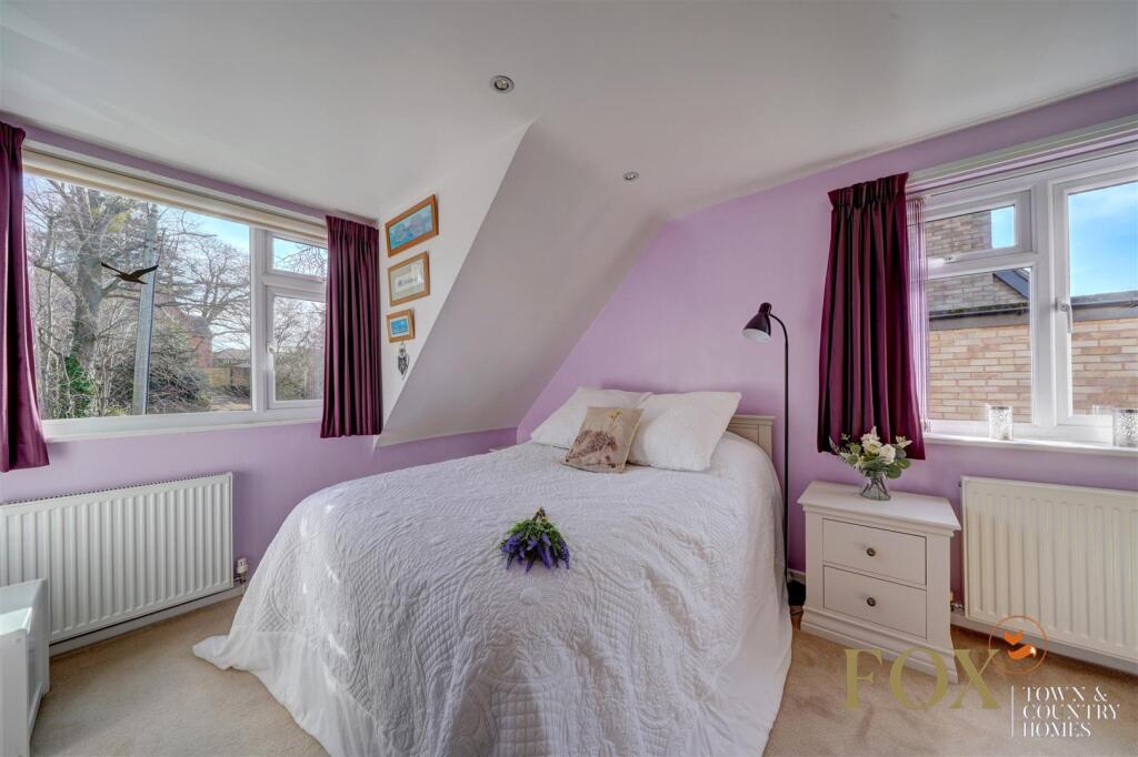 23 Old Road North (24).jpg