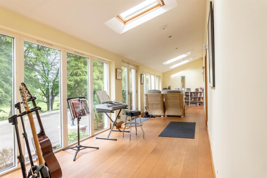 porch 3 .jpg