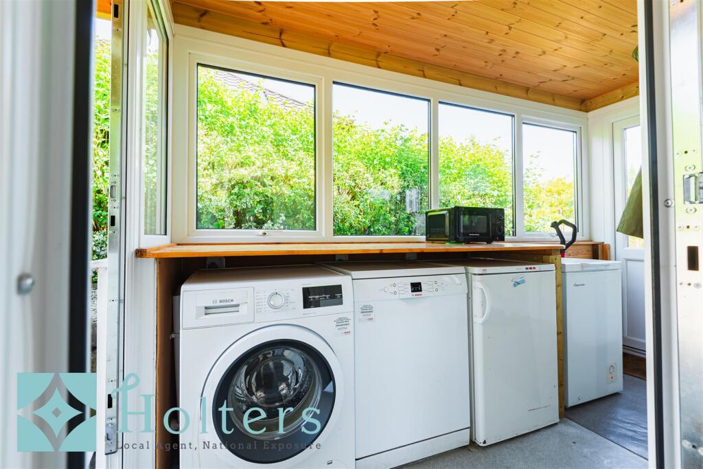 Sunnycroft, Knighton-33.jpg