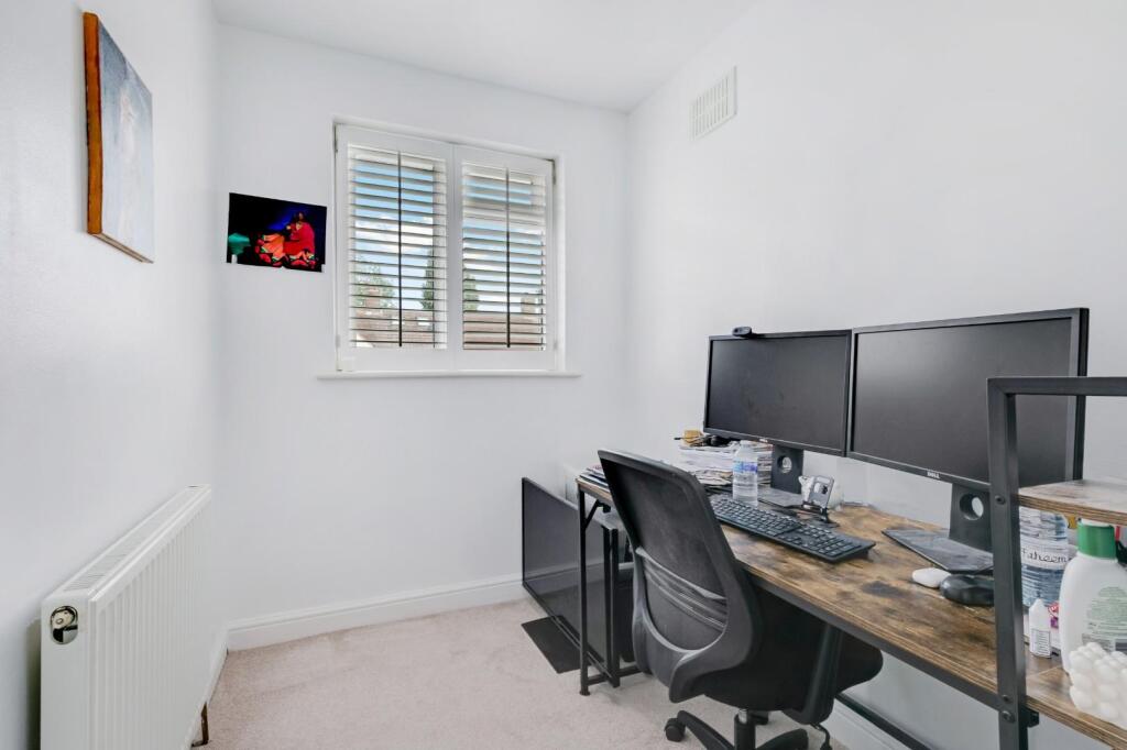 CAVERLEIGH WAY   -51.jpg