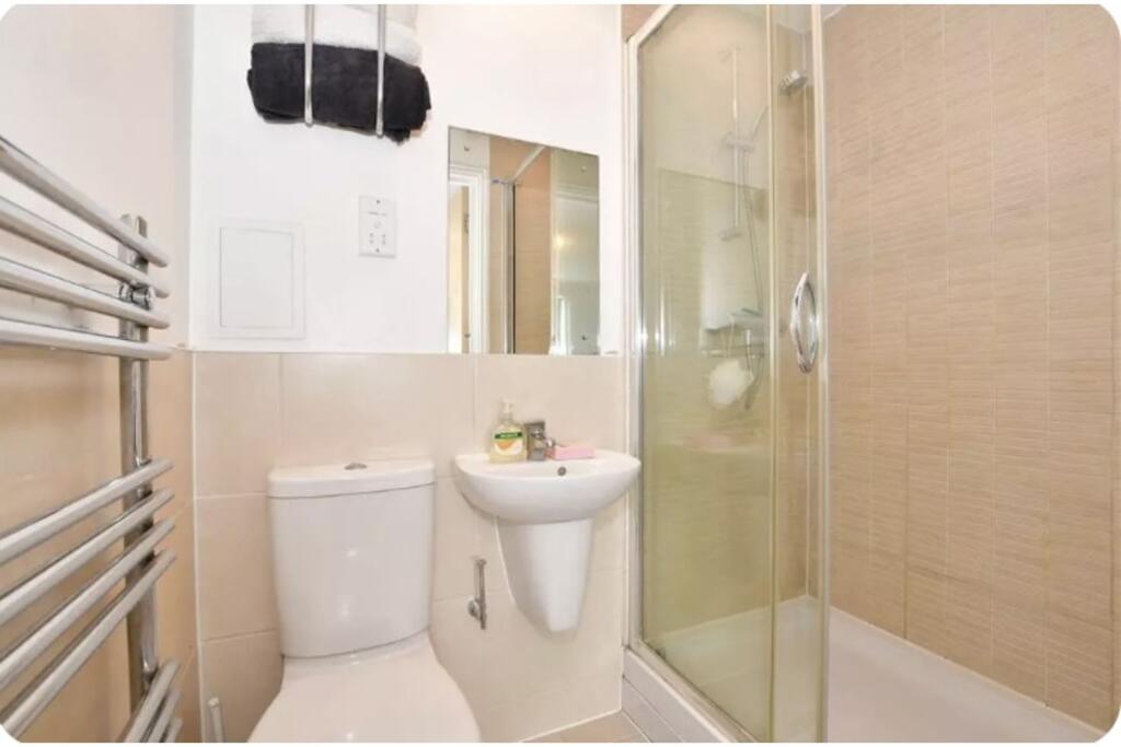 En-suite Shower Room
