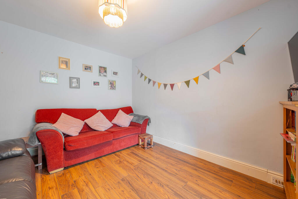Oldfield Road 02022 