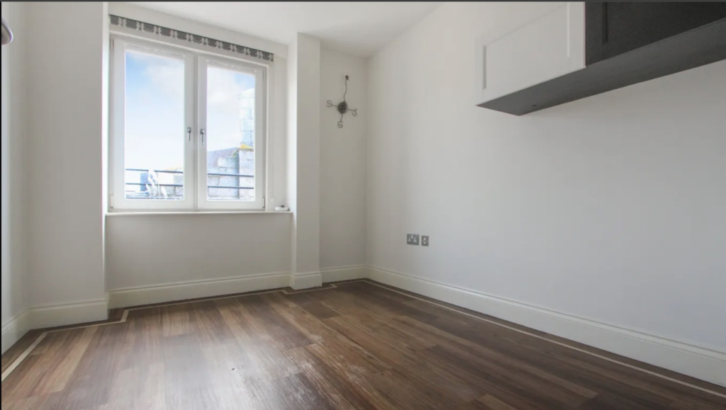 Screenshot 2025-10-16 at 23.40.36