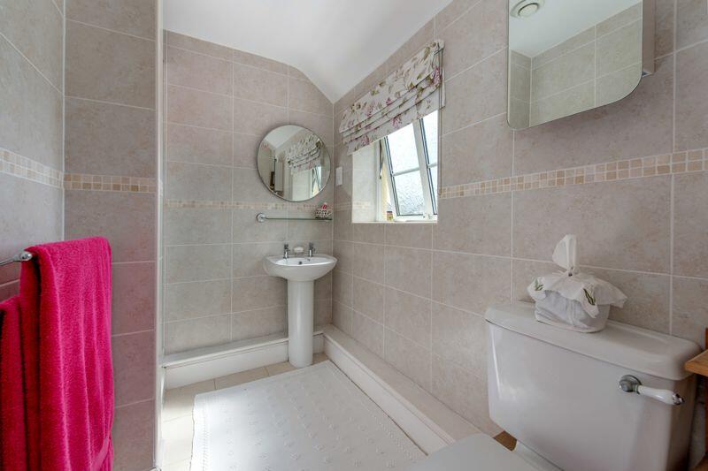 En suite shower room