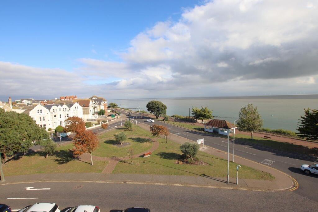 Mansfield Towers, Marine Parade East