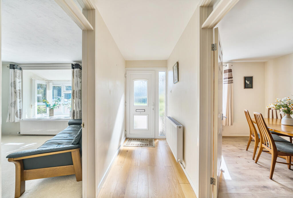 1350718-12-68c436...