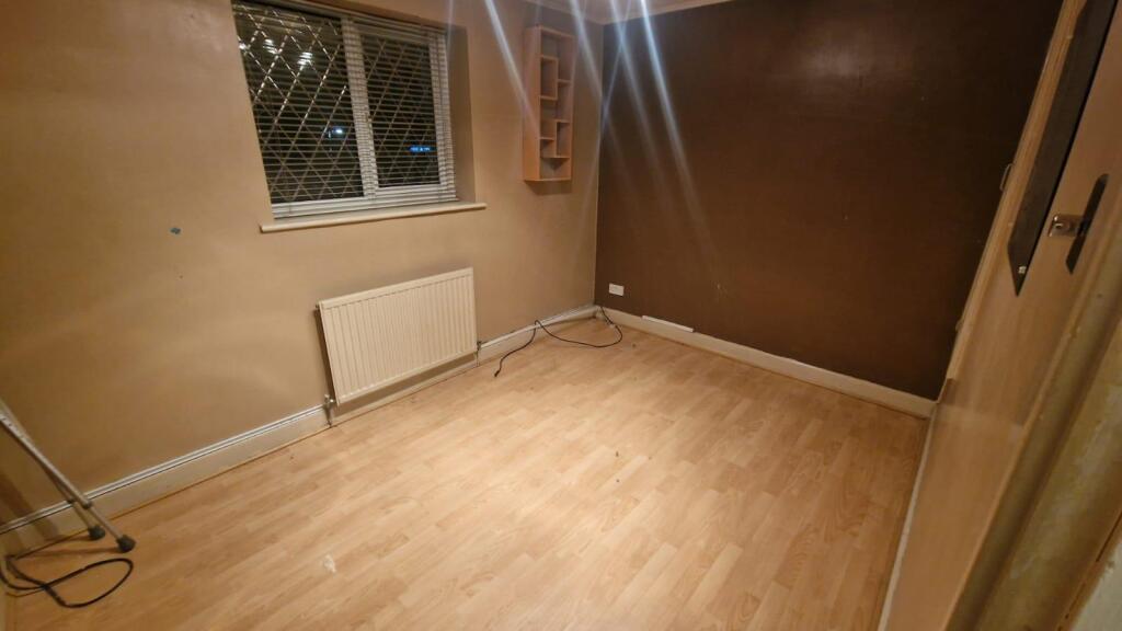 WhatsApp Image 2024-12-17 at 16.53.15 (5).jpeg