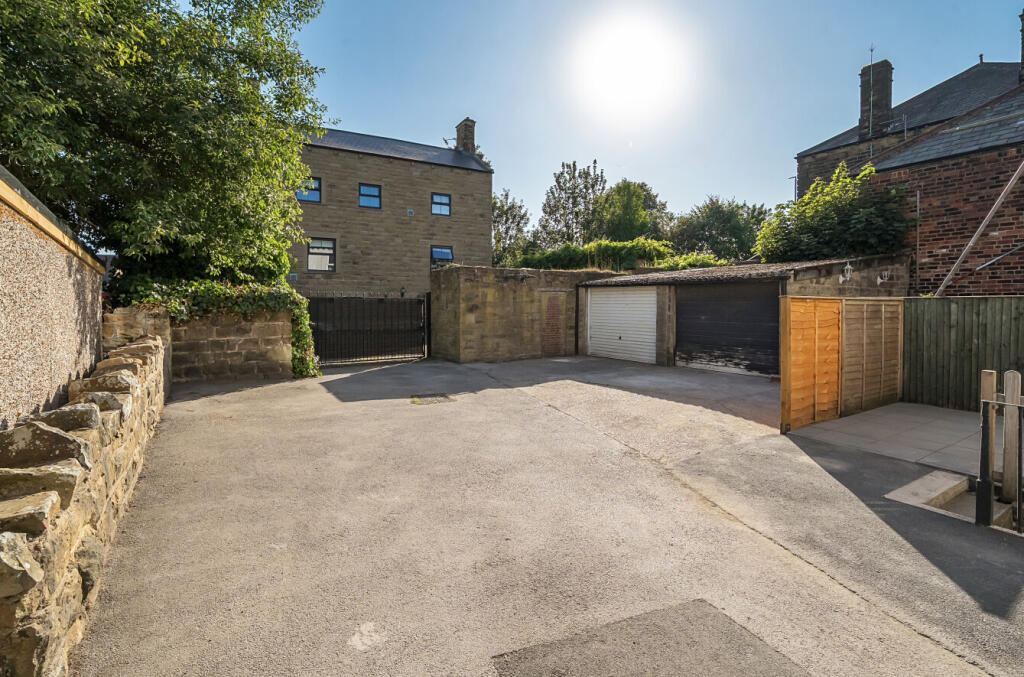 1319192-22-687633...