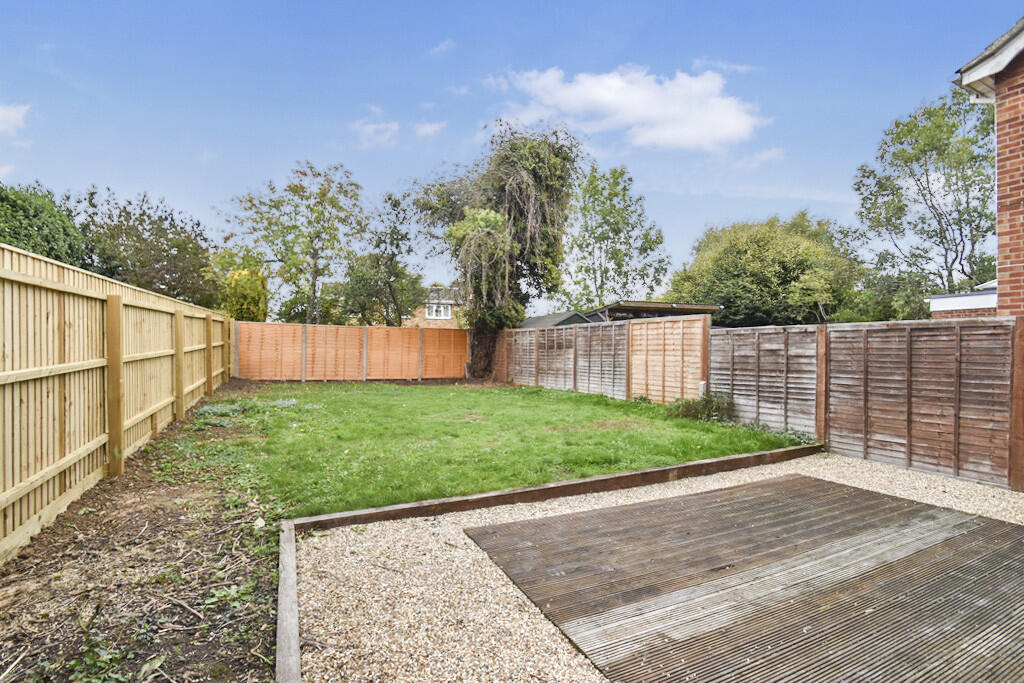 257013_2025101309...