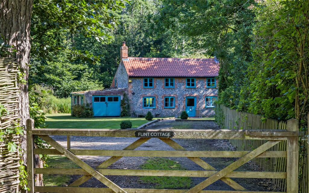 Flint Cottage