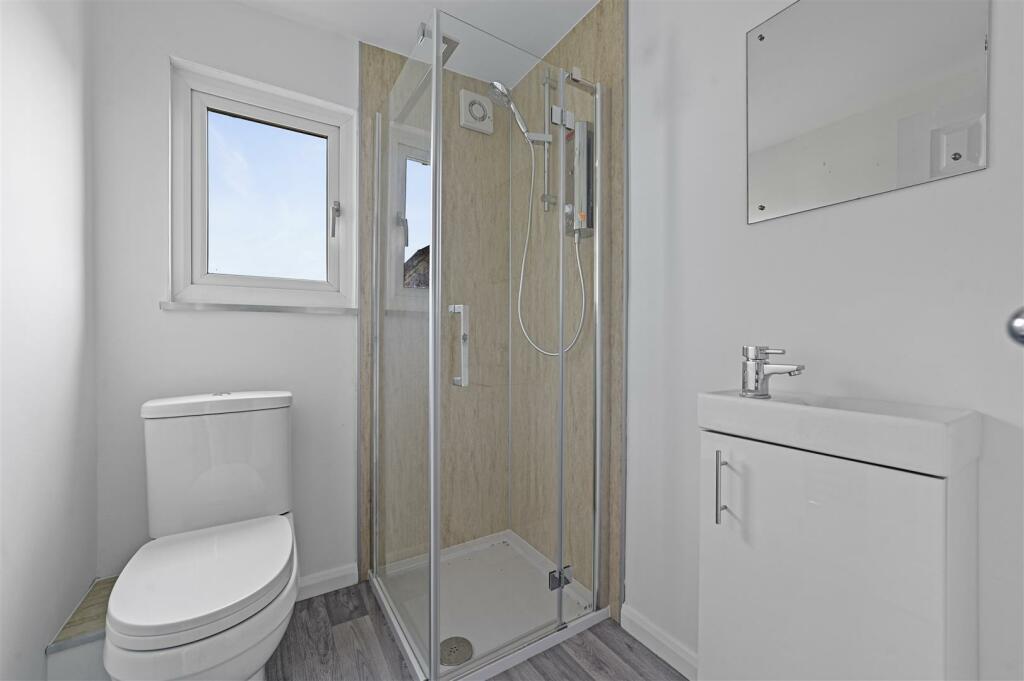 Shower Room 2