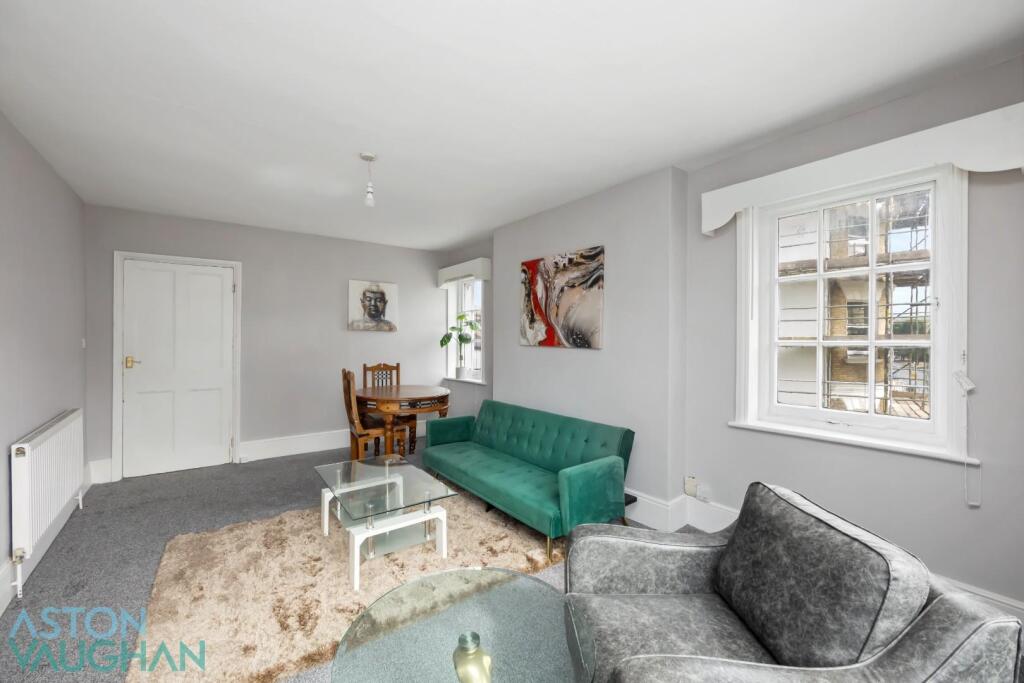 Gloucester Place , Flat 4-006.jpg