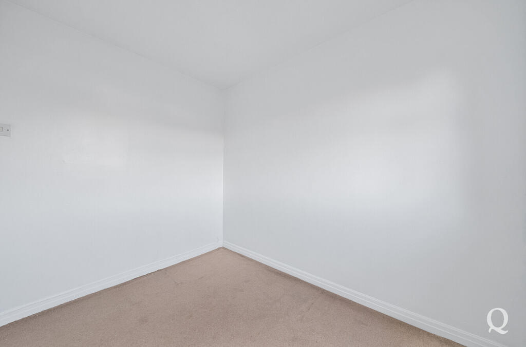 4121215b-32e4-4d2...