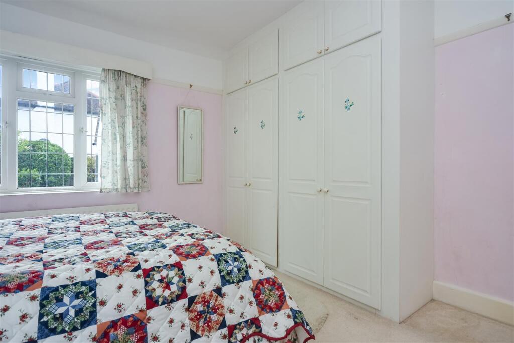 Whitehorse Drive 25.jpg