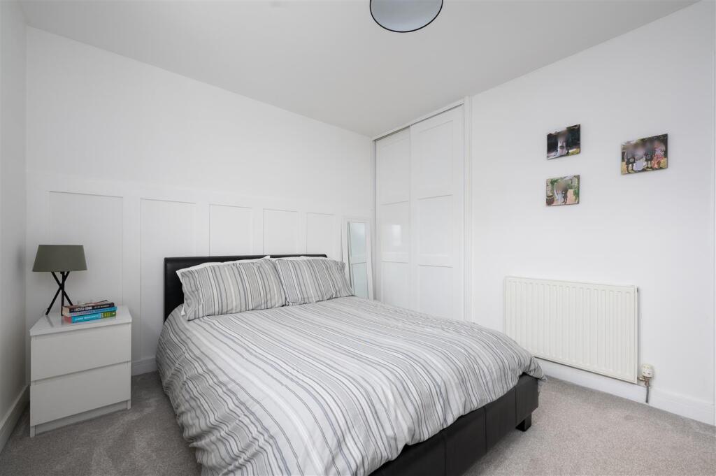 38WatsonPlace023.JPG