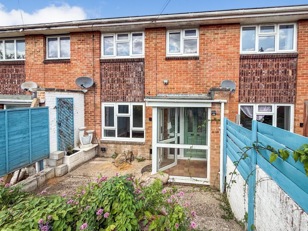 239 Gunville Road, Newport, Isle of Wight, PO30 5LU