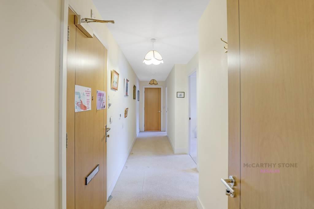 04-0934CT_MCS_Flat 40 Jenner Court_13-small.jpg