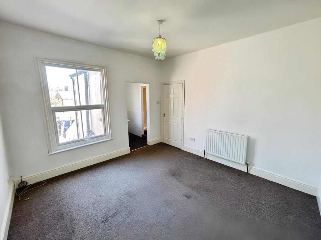 6cfdbd9c-WhatsApp...