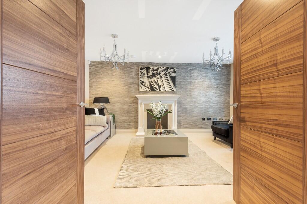Alt sitting room