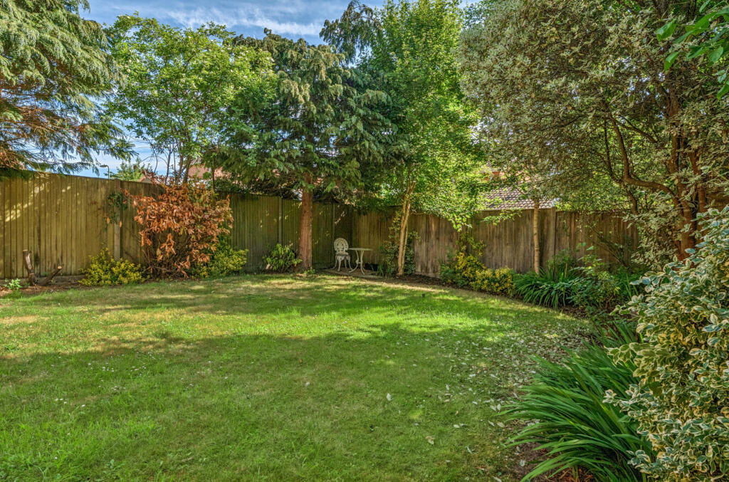 1297061-6-682c4c1...