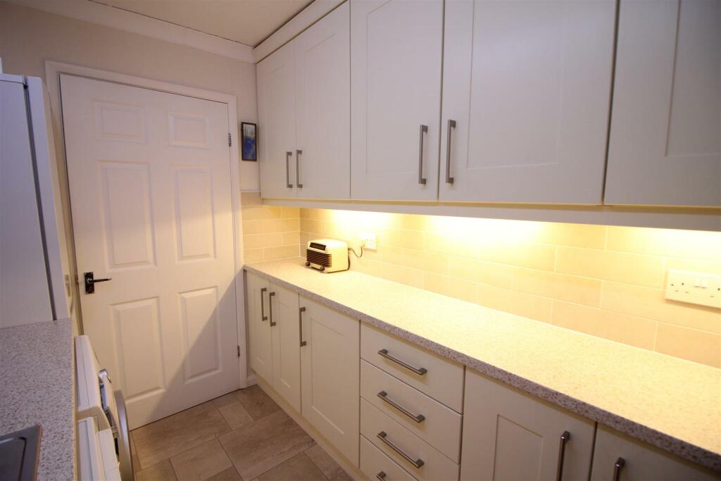 Fitted Kitchen