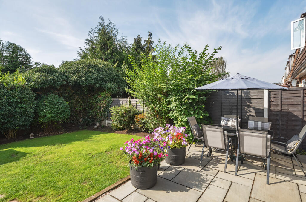 1340536-7-689c62d1aa9dd