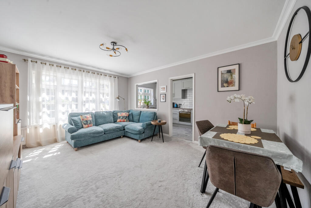 1340094-3-6899da8...