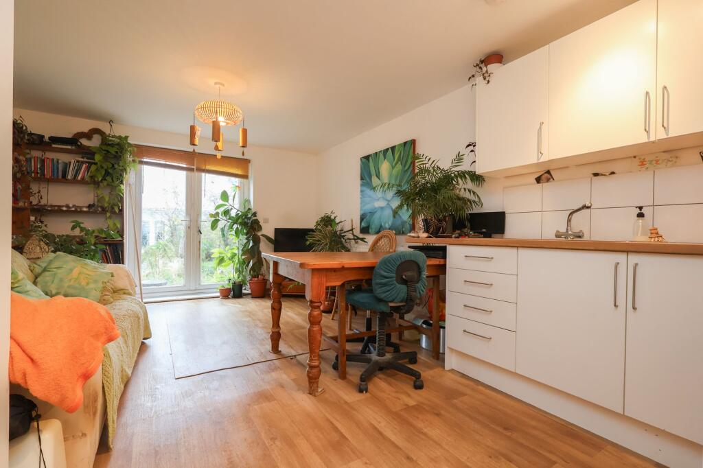 Kitchen/Living
