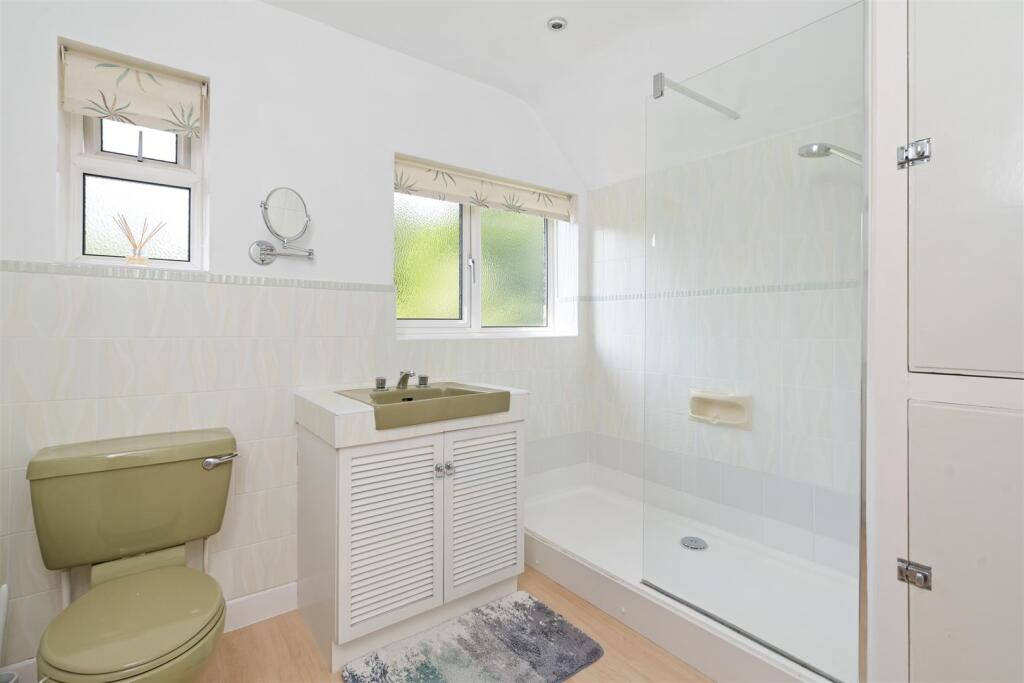 41 Milverton Road_23.jpg